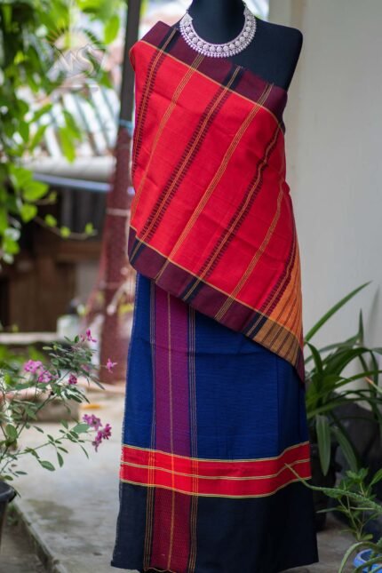 Red and Navy Blue - Tontuj pinon hadi